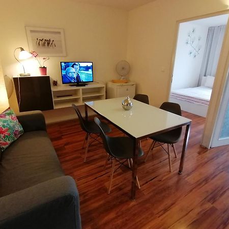 פראג Golden Family Apartments מראה חיצוני תמונה