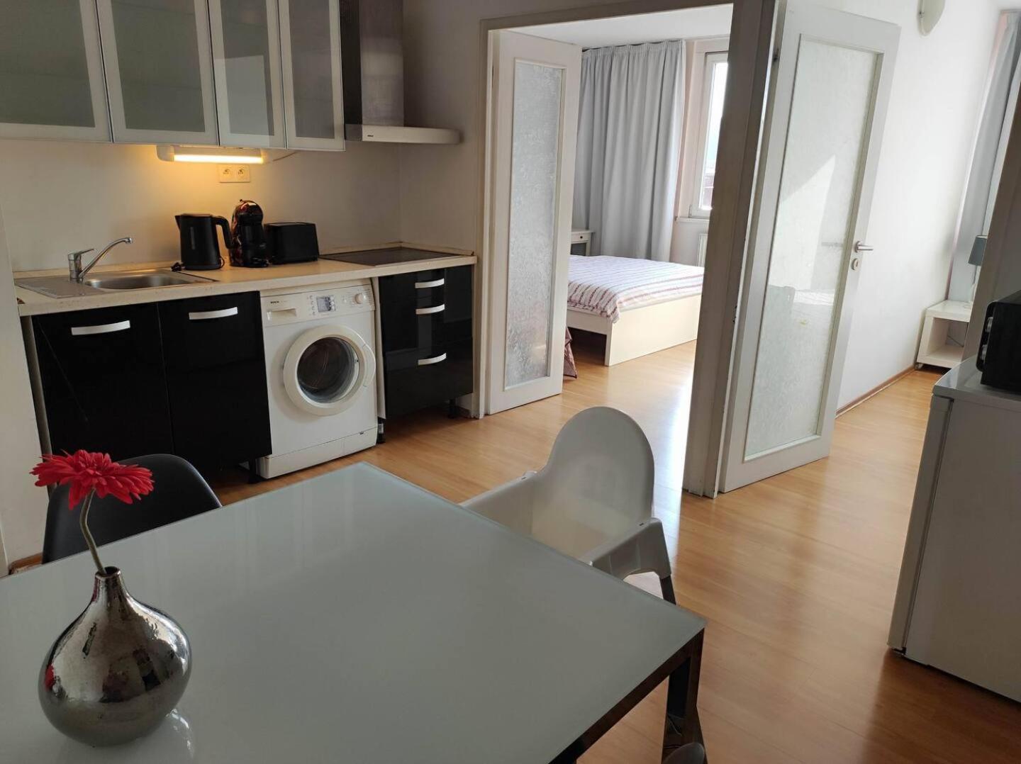 פראג Golden Family Apartments מראה חיצוני תמונה