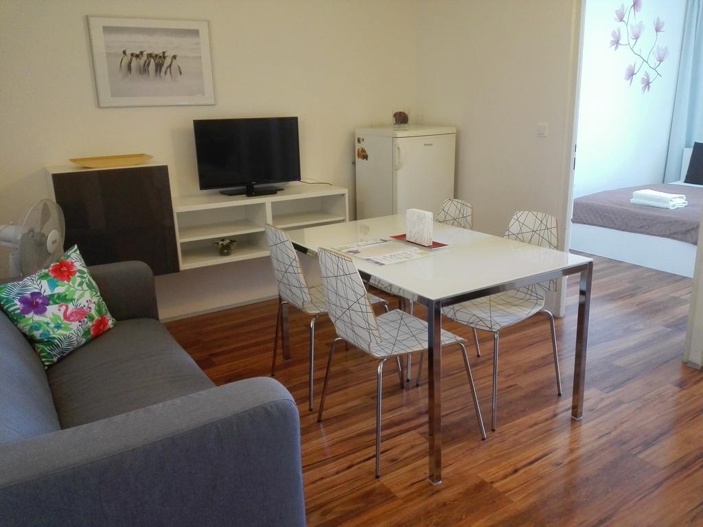 פראג Golden Family Apartments מראה חיצוני תמונה