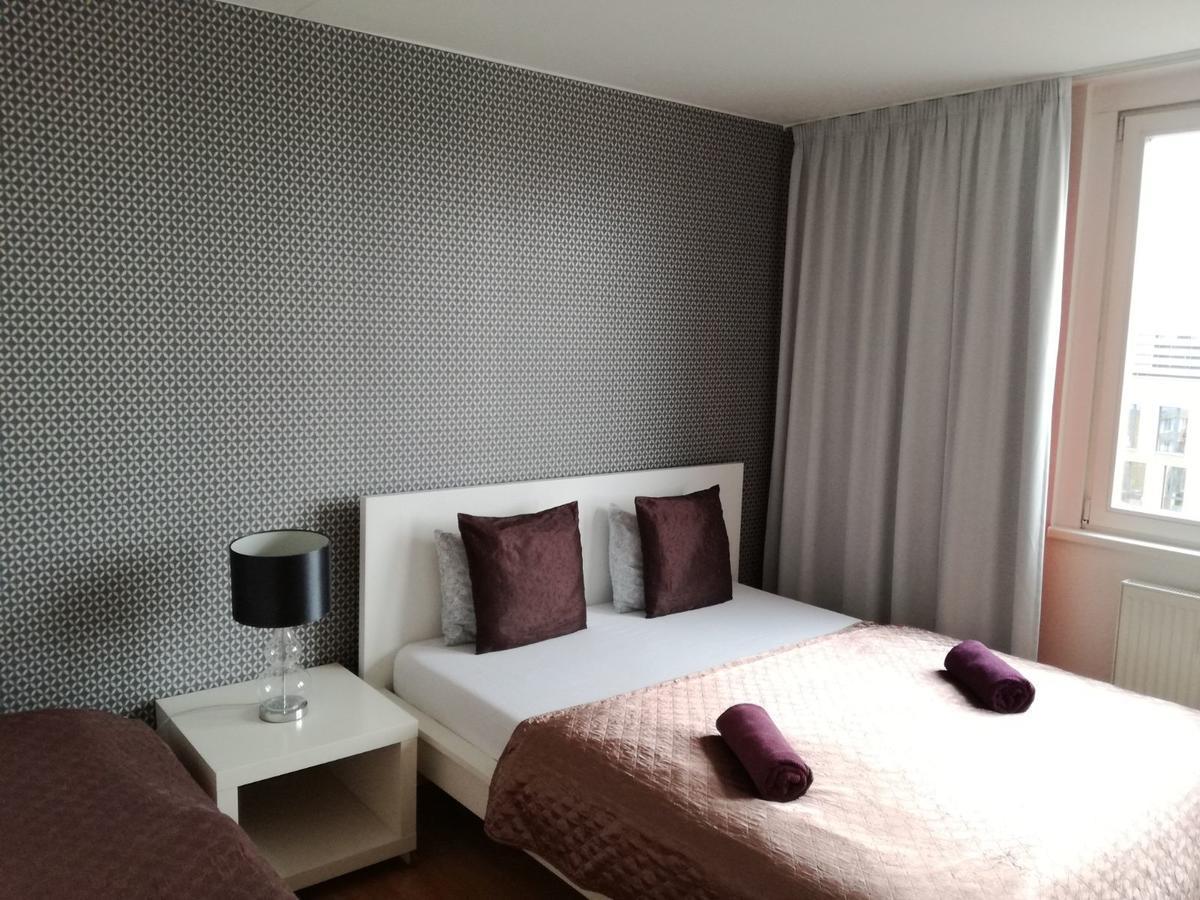 פראג Golden Family Apartments מראה חיצוני תמונה