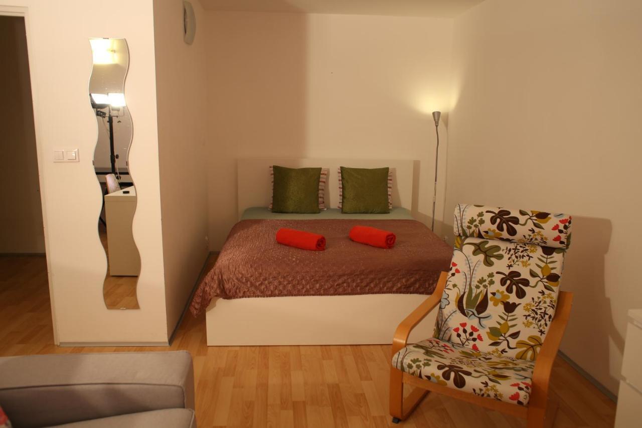 פראג Golden Family Apartments מראה חיצוני תמונה